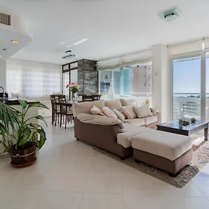 Playamar Apartment